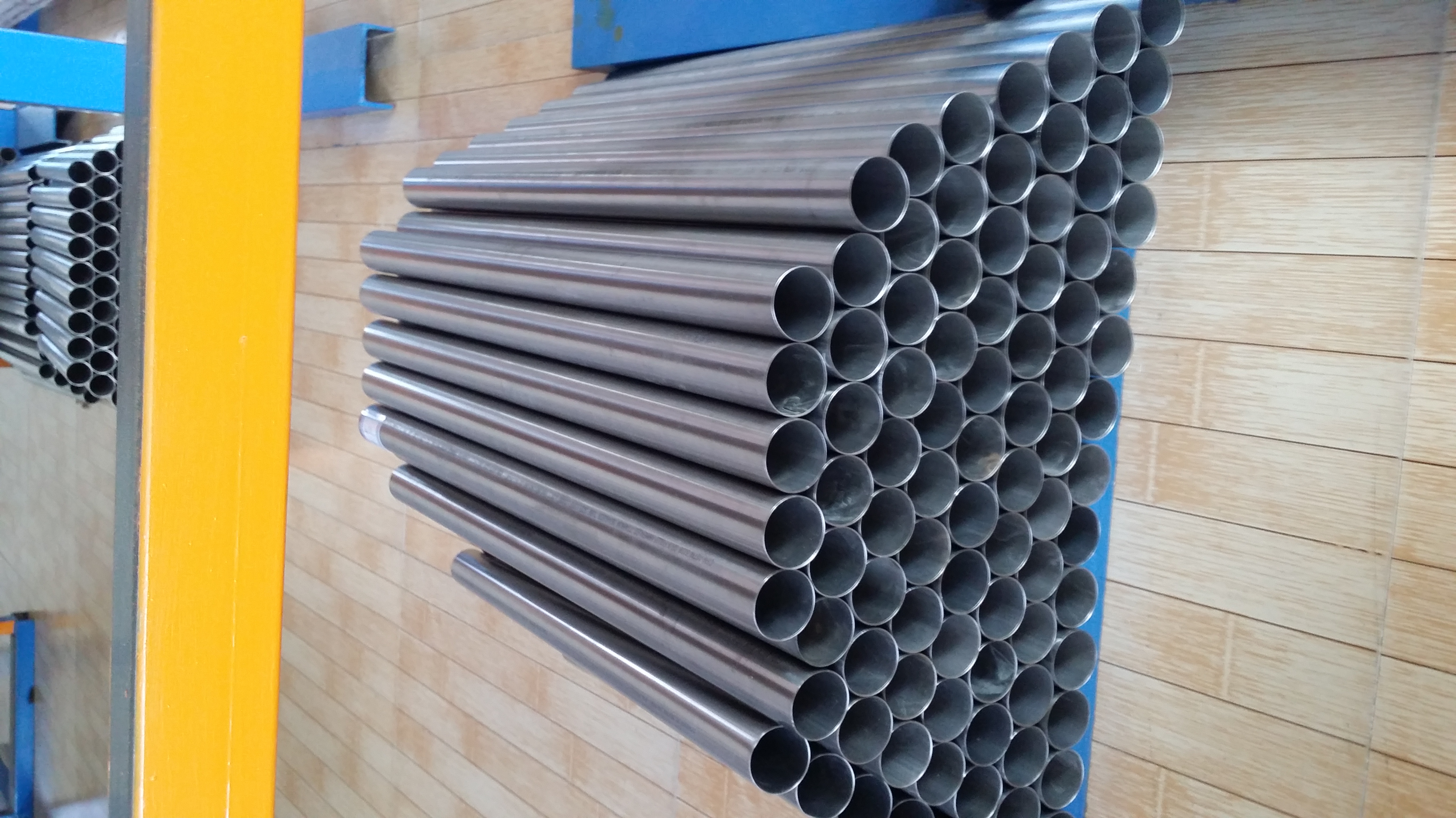 أنبوب الزركونيوم ASTM B523 R60702